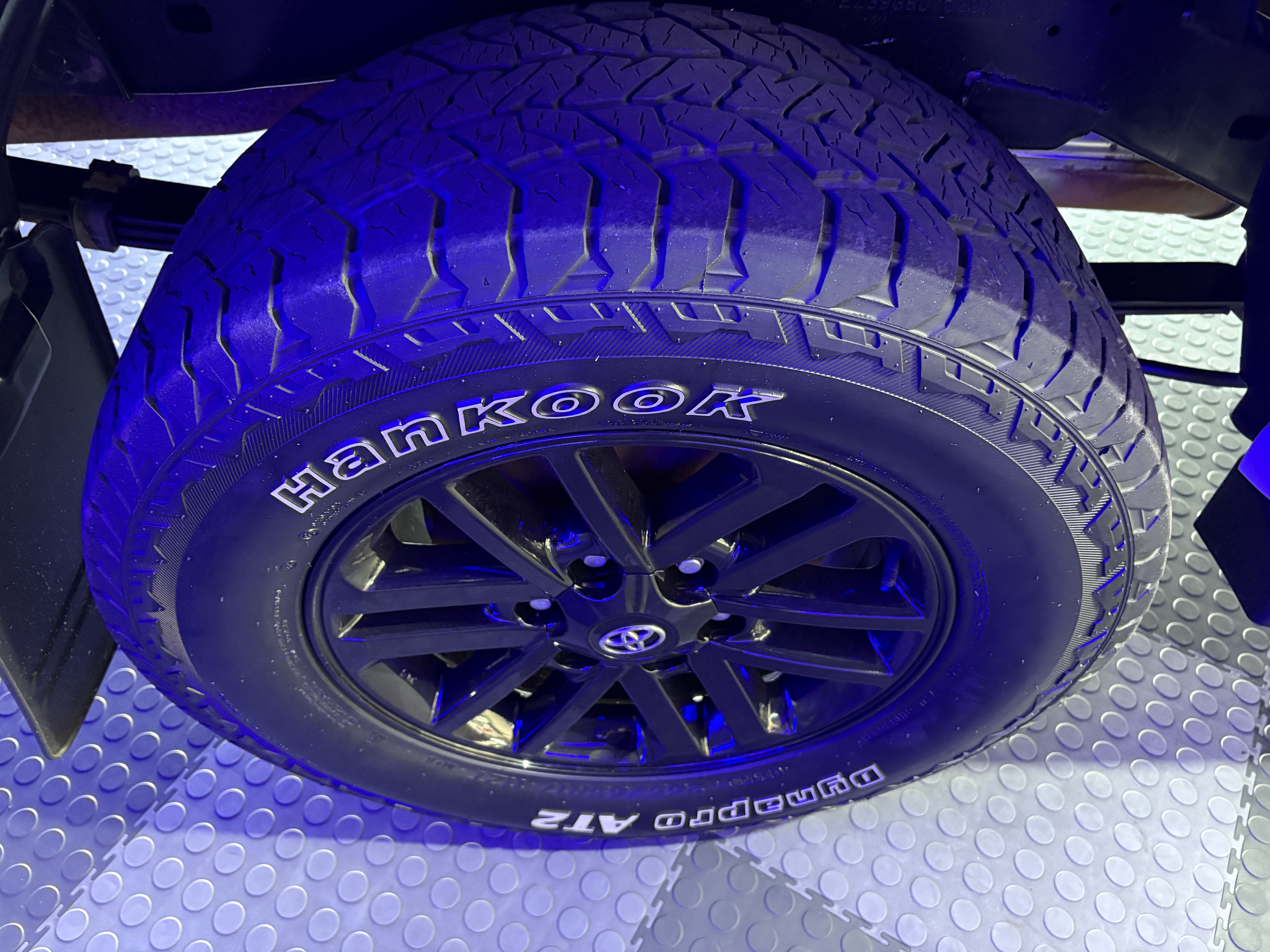 2013 Toyota Hilux 3.0D4D Raider Auto - Image 7