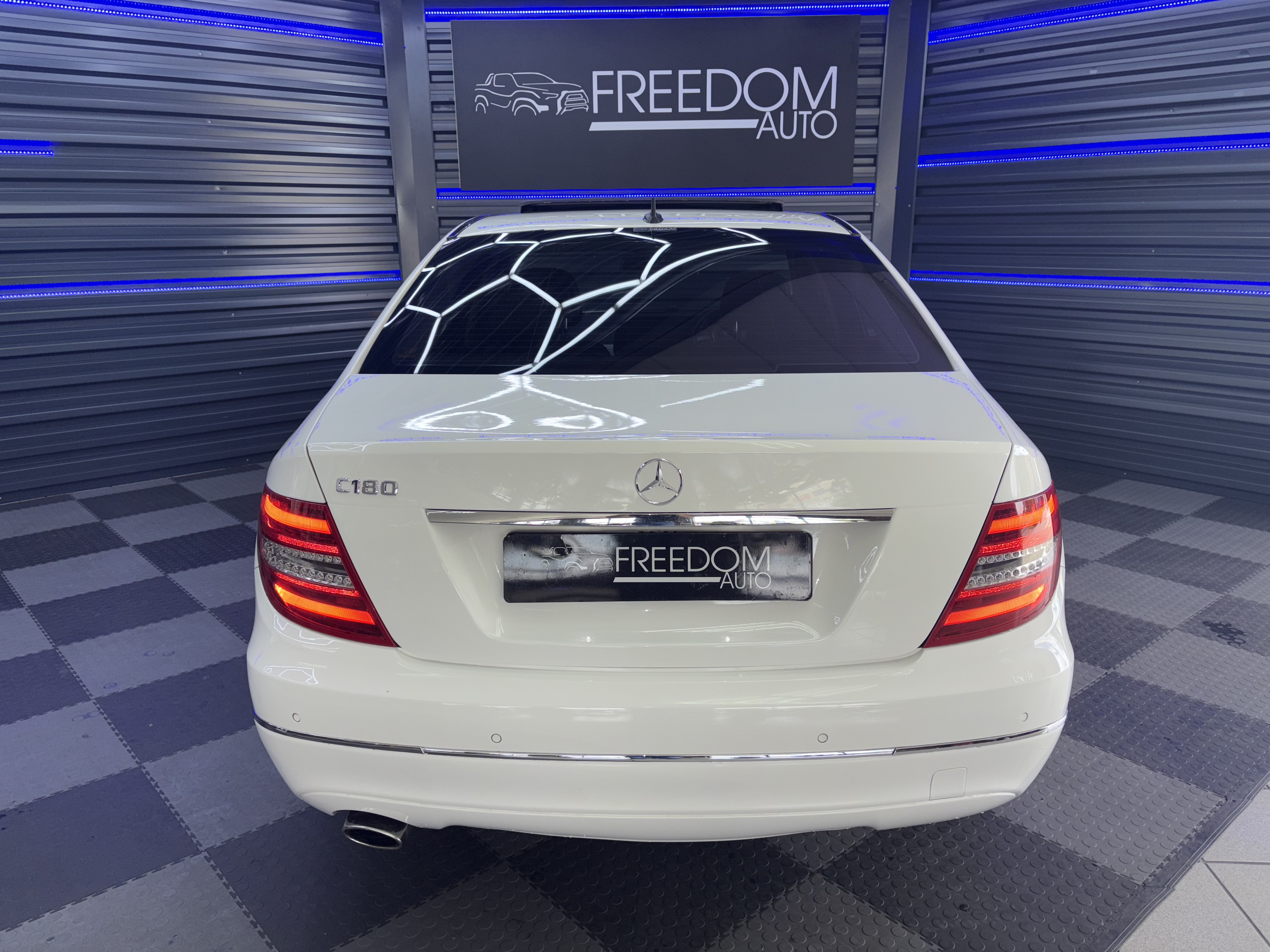 2013 Mercedes-Benz C180 Avantgarde - Image 5