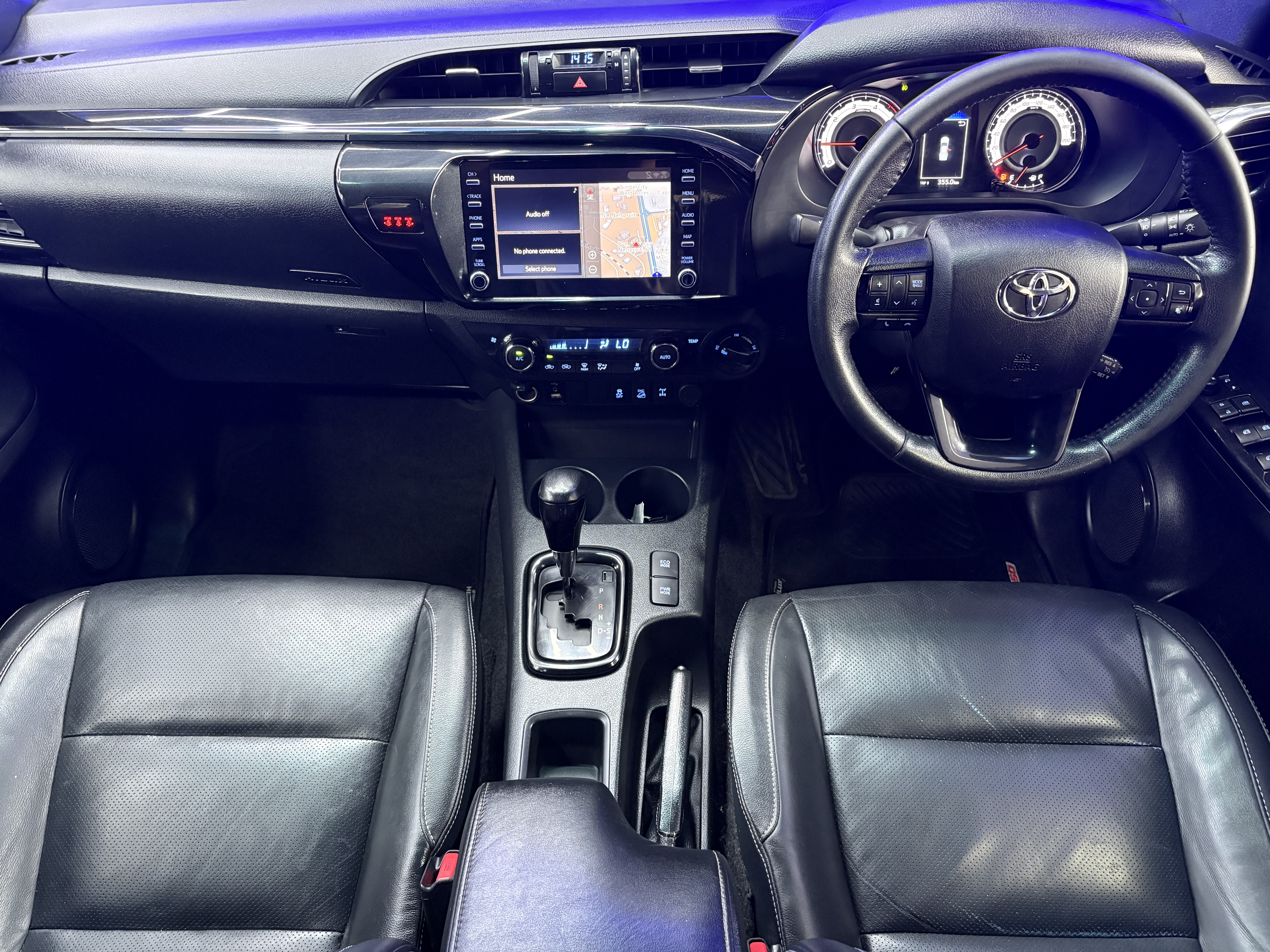 2020 Toyota Hilux 2.8 Legend 50 - Image 9